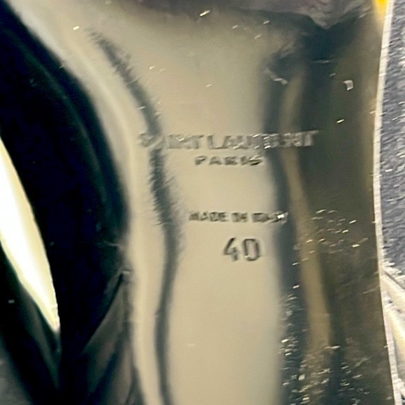 SAINT LAURENT HIGH HEEL BOOTS IN BLACK SUEDE - Picture 9 of 11